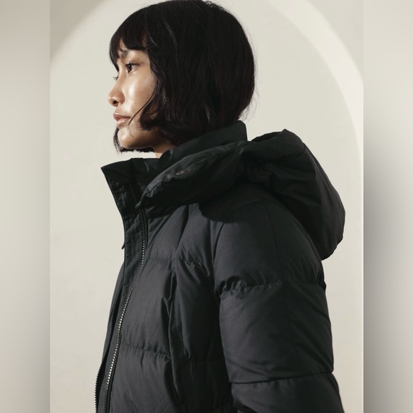 Athleta Downtown Puffer Parka // Black - Picture 7 of 15